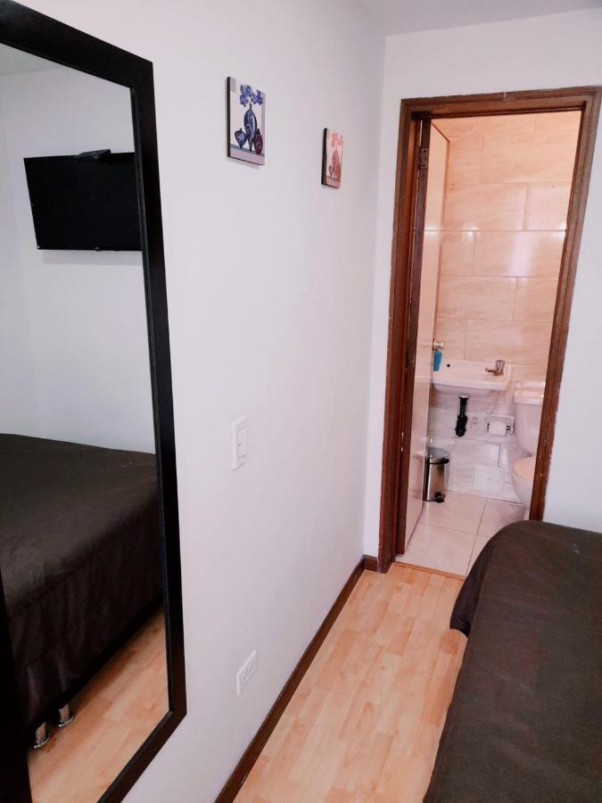 Hospedaje Sary House Богота Экстерьер фото