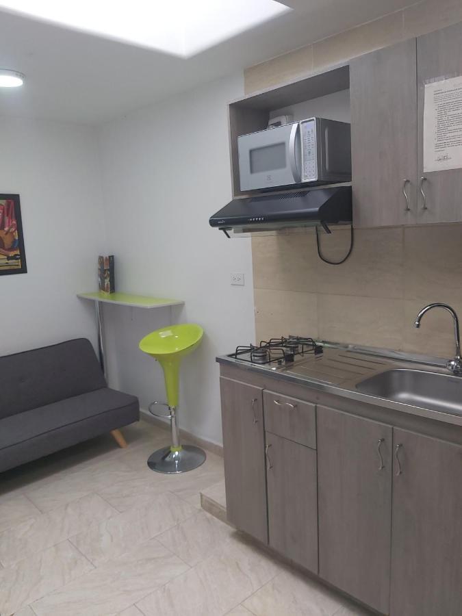 Hospedaje Sary House Богота Экстерьер фото