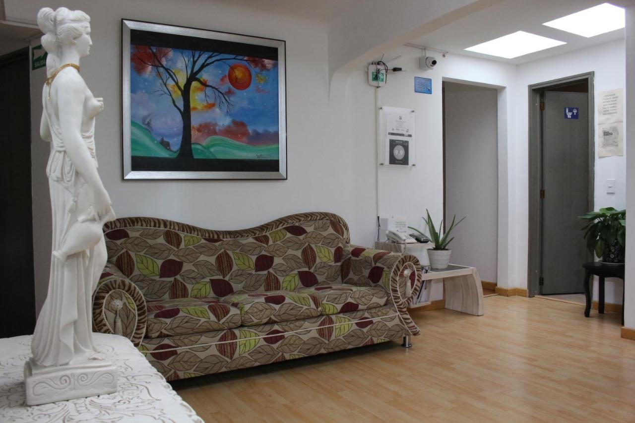 Hospedaje Sary House Богота Экстерьер фото
