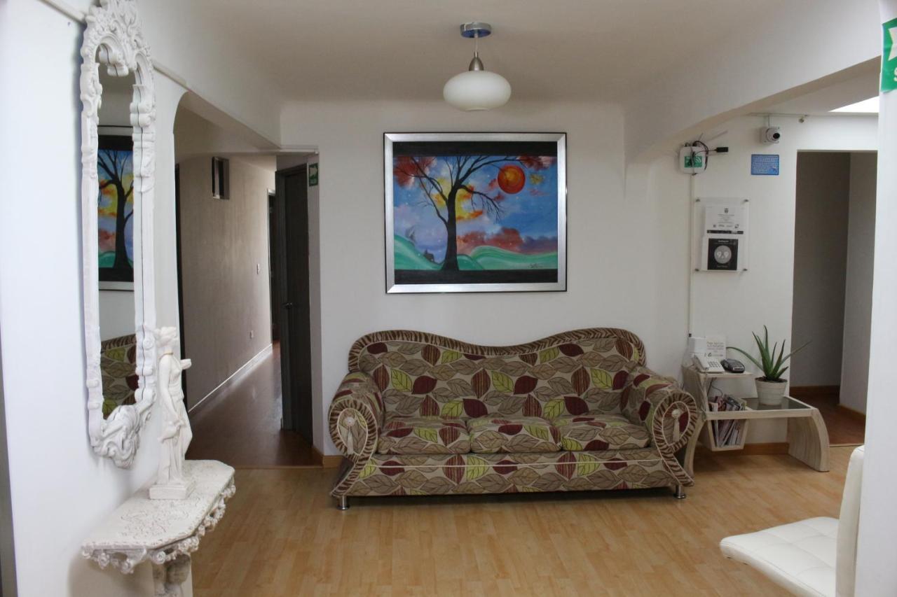 Hospedaje Sary House Богота Экстерьер фото
