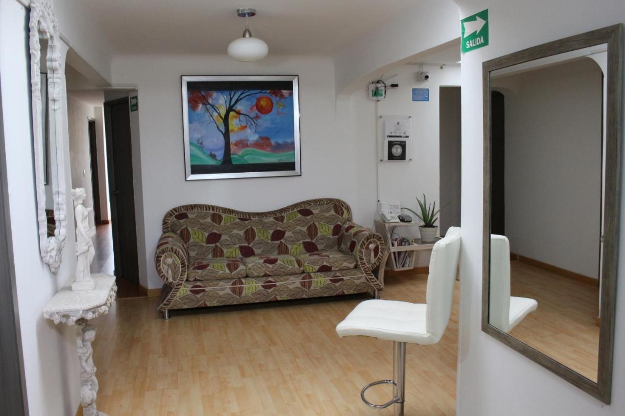 Hospedaje Sary House Богота Экстерьер фото